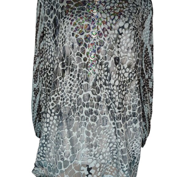 Ali Miles 1X Blue Leopard Print Tunic Top, 1/4 Button, Roll Tab Sleeve, Lace Hem - Picture 1 of 7